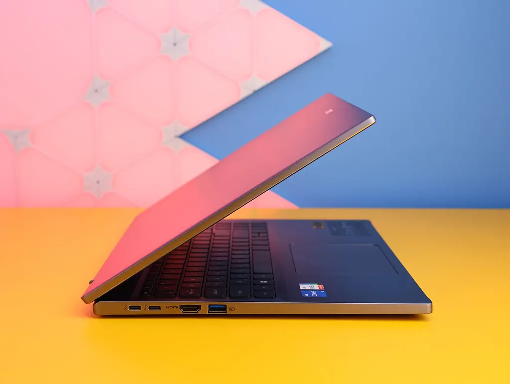 Ноутбук Acer Swift Go 16 SFG16-71-74MG (NX.KFTEU.007) Б/В [163736] - фото 3