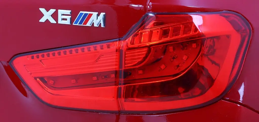 Електромобіль Ramiz BMW X6M пофарбований 12 В на пульті керування, red (PA.JJ2199.EXL.CR) - фото 2