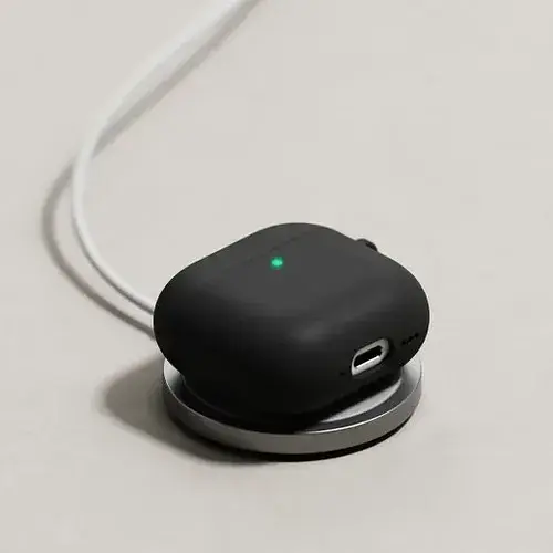 Чехол с карабином Ringke Silicone для AirPods 4 2024 Black - фото 3