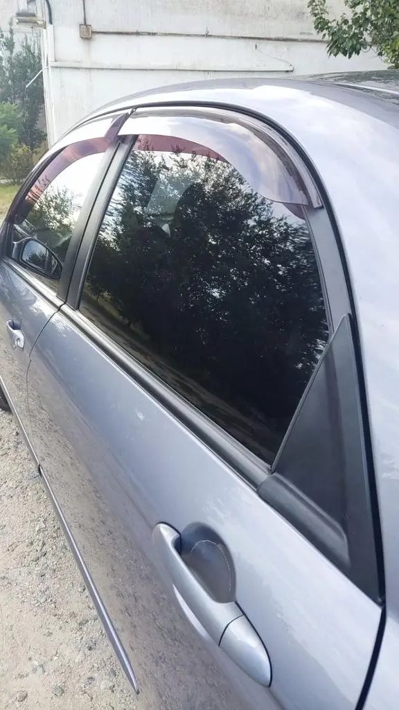 Дефлектори вікон для Kia Cerato 2003-2009 Скотч 3M Voron Glass - фото 4