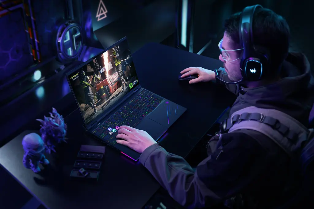 Ноутбук Acer Predator Helios 16 PH16-73 16" OLED Intel U9-275HX 64GB F2TB NVD5090-24 Win11P черный - фото 8
