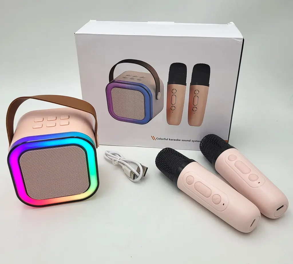 Дитяче міні караоке портативна Bluetooth колонка з 2 бездротовими мікрофонами та LED RGB підсвічуванням функція зміни голосу UKC K12 рожевий - фото 2