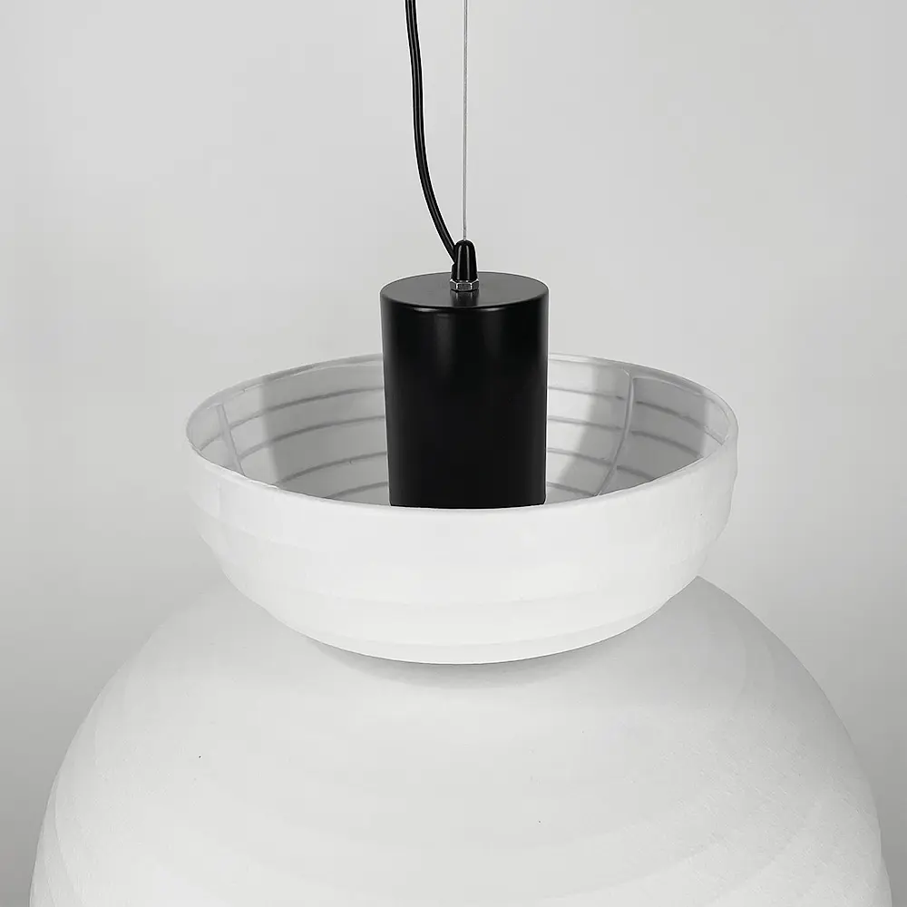 Люстра в черном корпусе с белым абажуром Ø 50 см Ст. PL 053-500 | Line F - фото 2