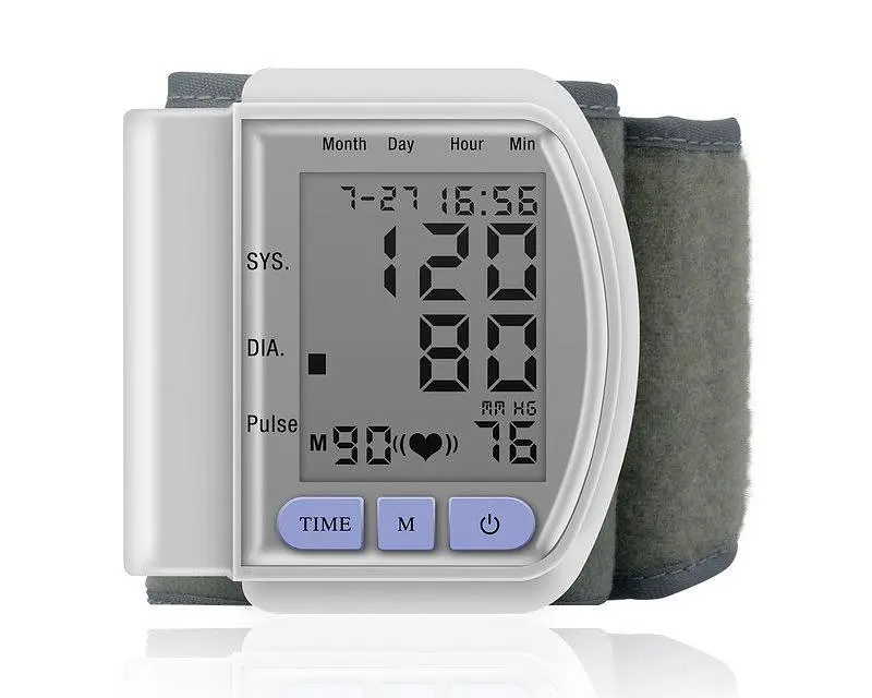 Автоматичний тонометр на зап'ястя Blood Pressure Monitor CK-102S прилад для вимірювання тиску на зап'ястя - фото 6