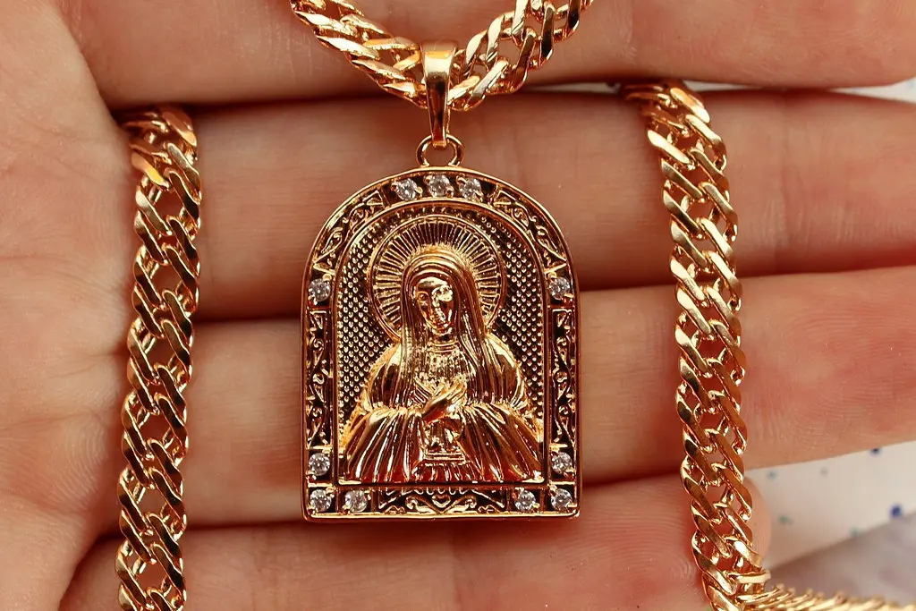 Ладанка Xuping Jewelry у формі арки з камінням пресвята Богородиця 2,5 см комбінована - фото 2