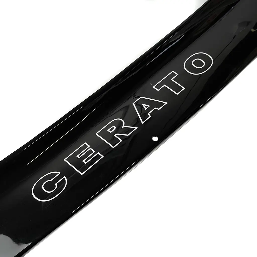 Дефлектор капоту мухобійка Kia Cerato 2004-2008 Voron Glass - фото 3