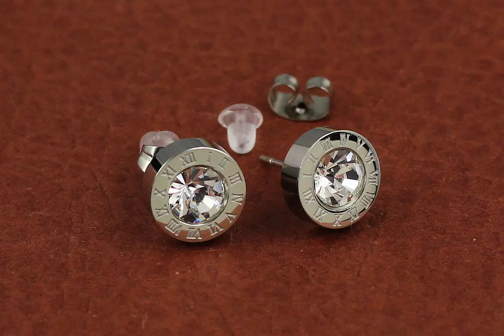 Сережки Xuping Jewelry римські цифри 10 мм сріблясті - фото 2