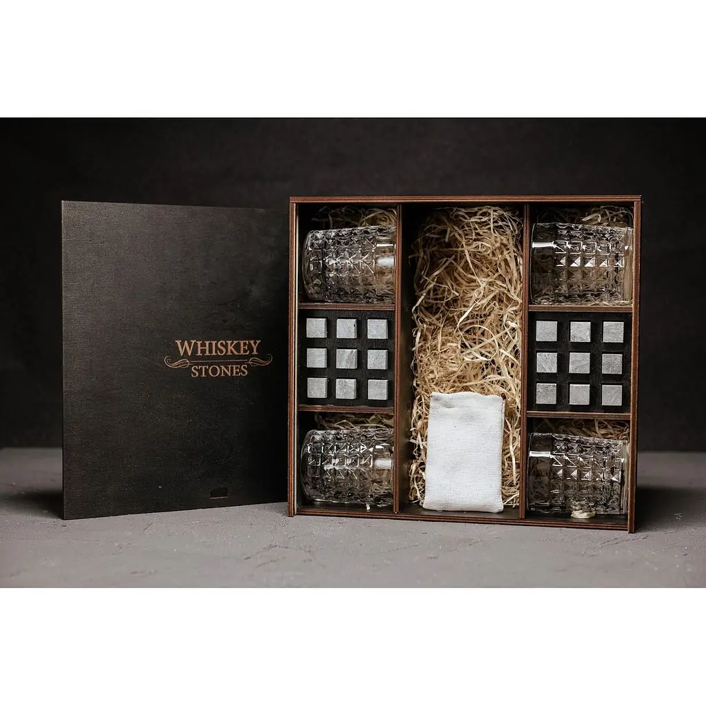 Подарунковий набір Whiskey Stones камені для віскі в дерев'яному пеналі №8 + 4 склянки Bohemia Diamond + щипці + мішечок - фото 2