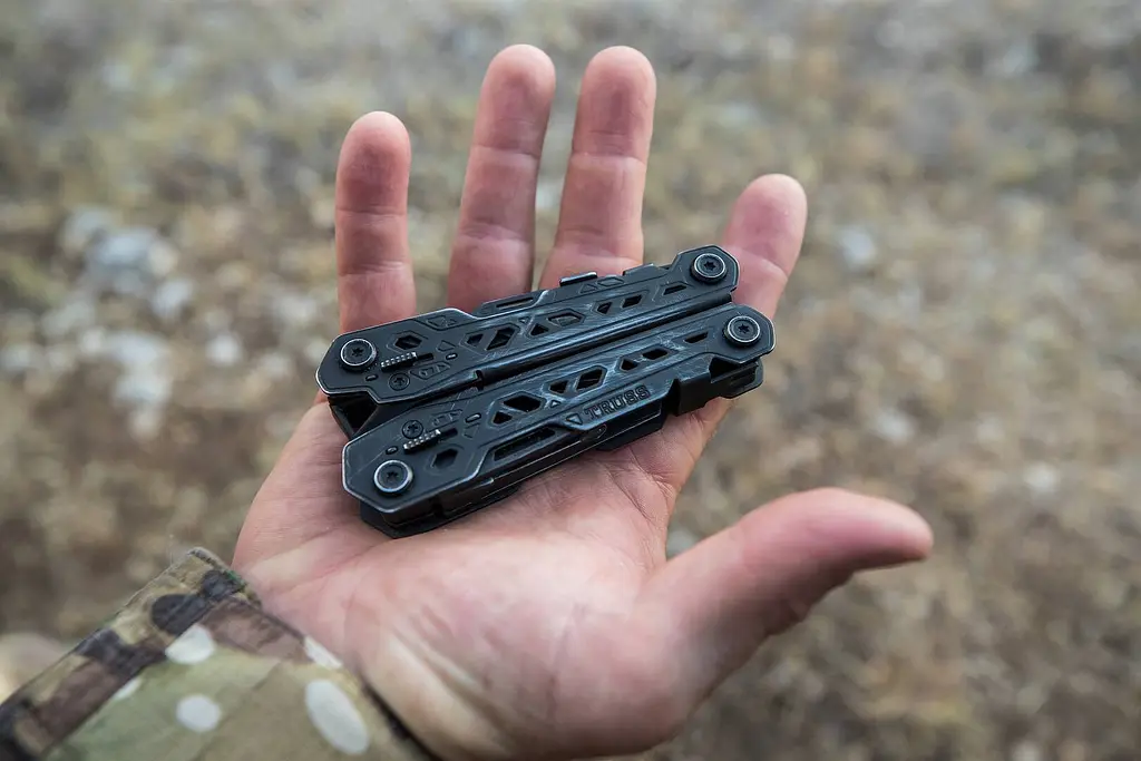 Мультитул Gerber Truss Multi-Tool Black 30-001780 (1055359) - фото 4