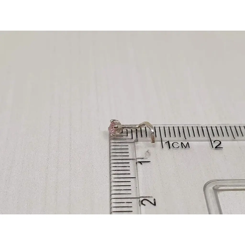 Серебряная серьга-пирсинг в нос Dear. 1017.2С Розовый (светлый) - фото 3