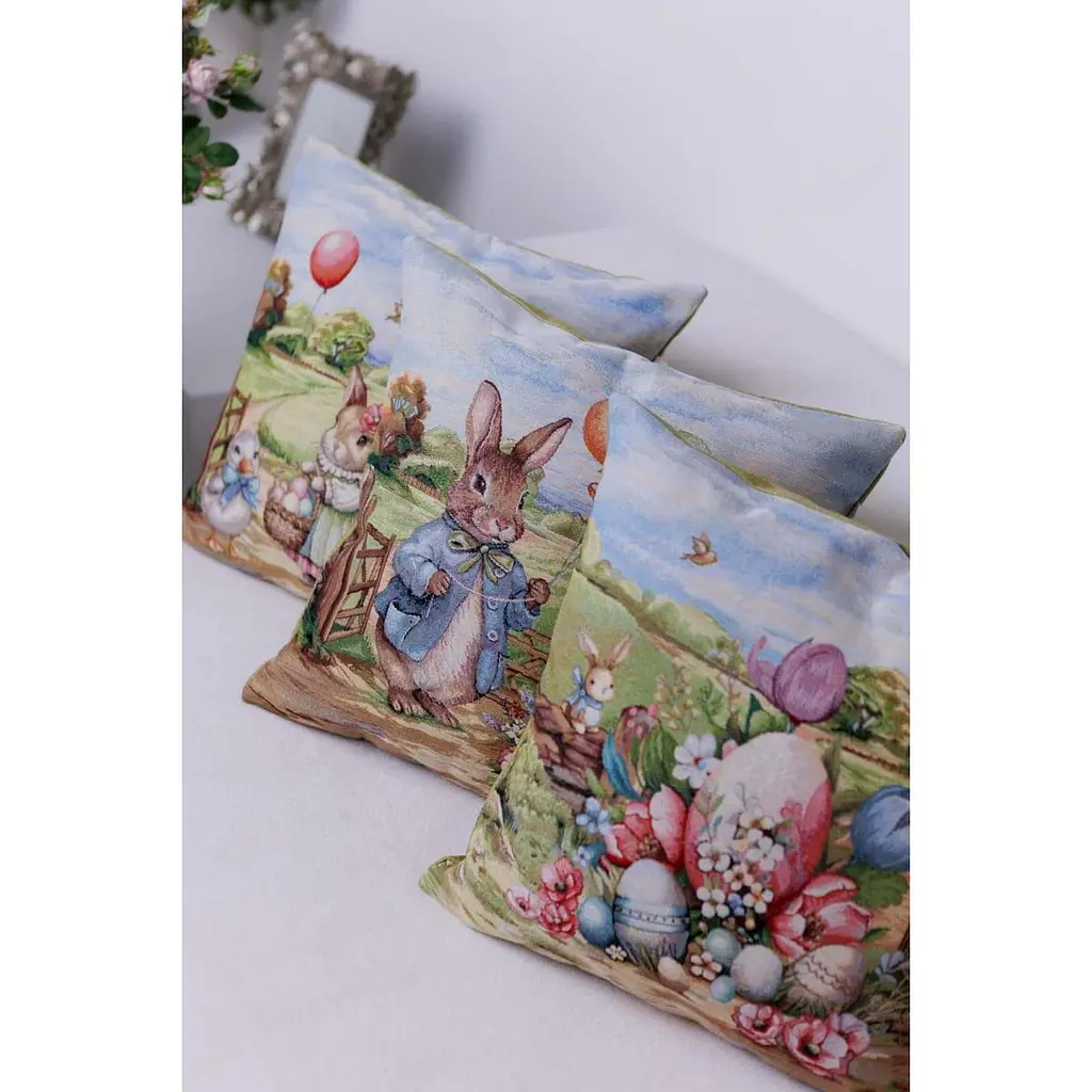 Подушка Прованс Настроение Зайчиха с утенком гобеленовая 45х45 см (44330) - фото 7