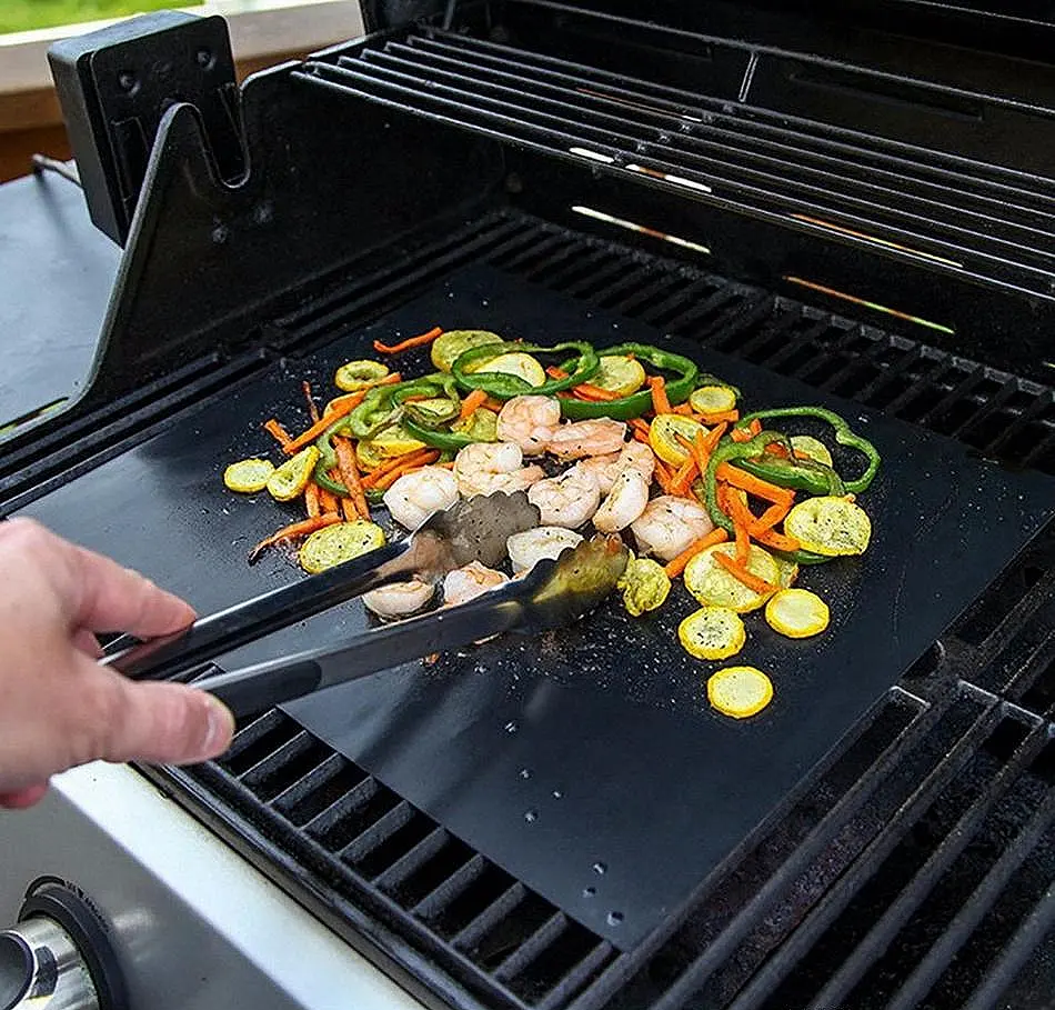 Тефлоновий килимок для гриля антипригарний гриль мат 33х40х0.2см BBQ grill sheet - фото 6