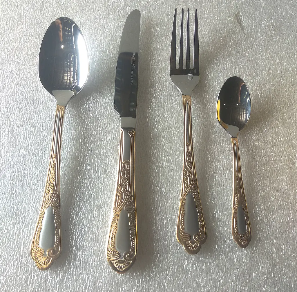 Столові прибори Hoffburg HB-24004 G, 24 предмети - фото 8