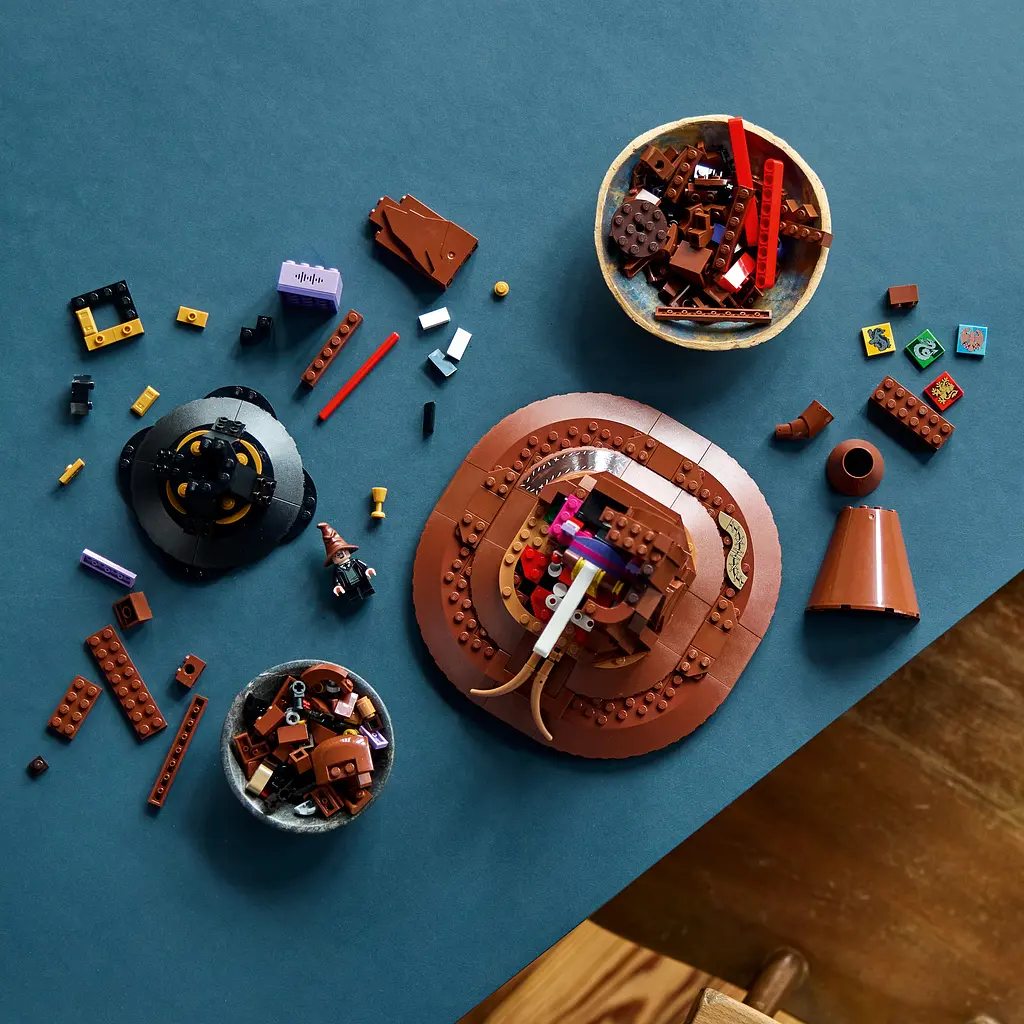 Конструктор LEGO Harry Potter Балакучий сортувальний капелюх 561 деталь (76429) - фото 3