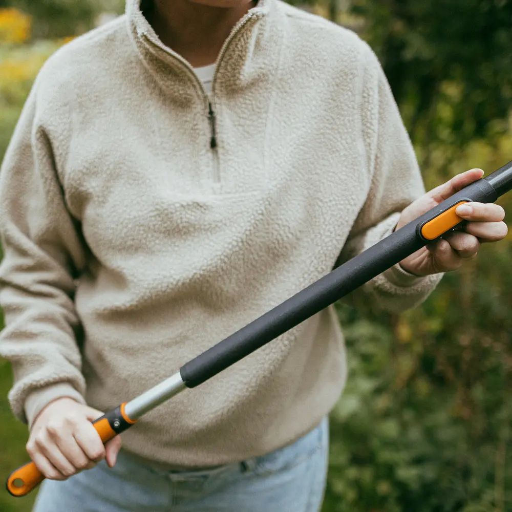 Ручка телескопічна алюмінієва Fiskars OneClick M, 119–174 см (1080671) - фото 4