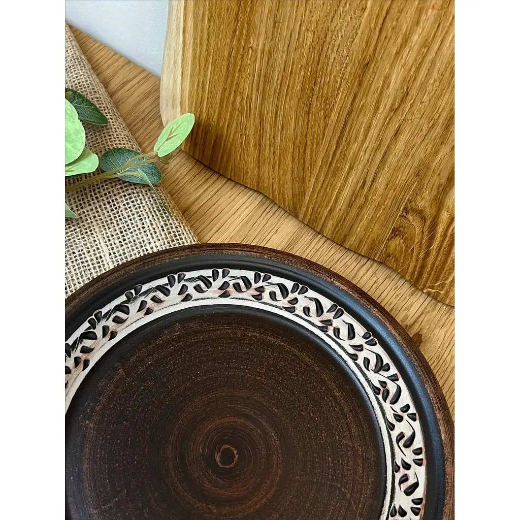 Тарілка 24 см керамічна (глиняна) різьблена Ангоб - фото 5