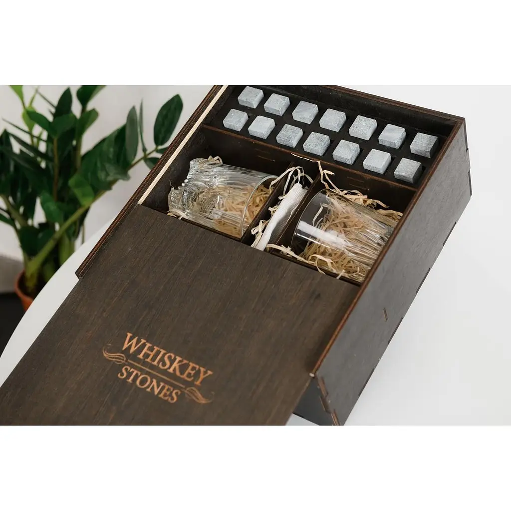 Подарунковий набір Whiskey Stones камені для віскі в дерев'яному пеналі №4 + 4 склянки Bormioli Rocco Selecta + щипці + мішечок - фото 4