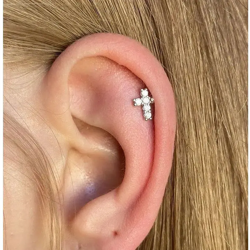 Серебряная серьга для пирсинга хеликса Ирий Крестик с фианитами. 40102ШТ - фото 2