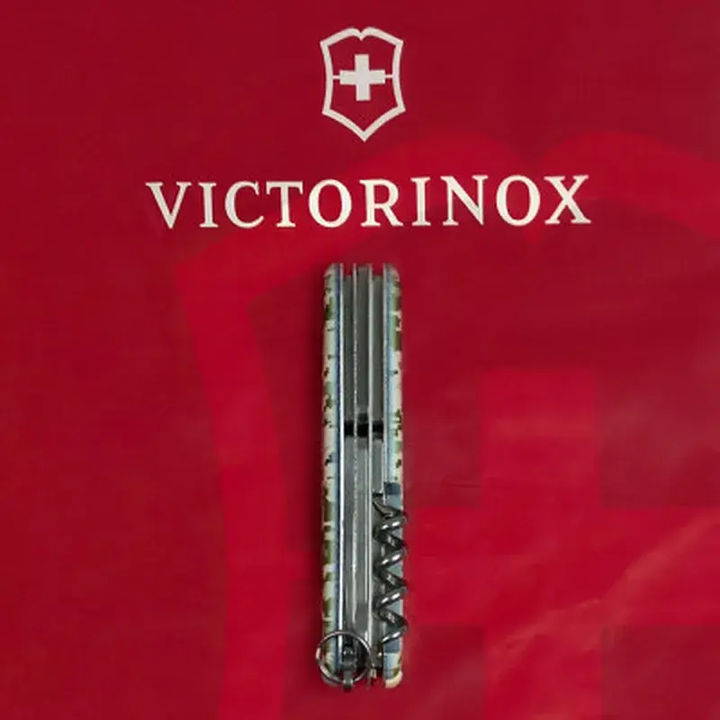 Ніж Victorinox Climber Army Піксель + Лого (1.3703.3_W3941p) - фото 8