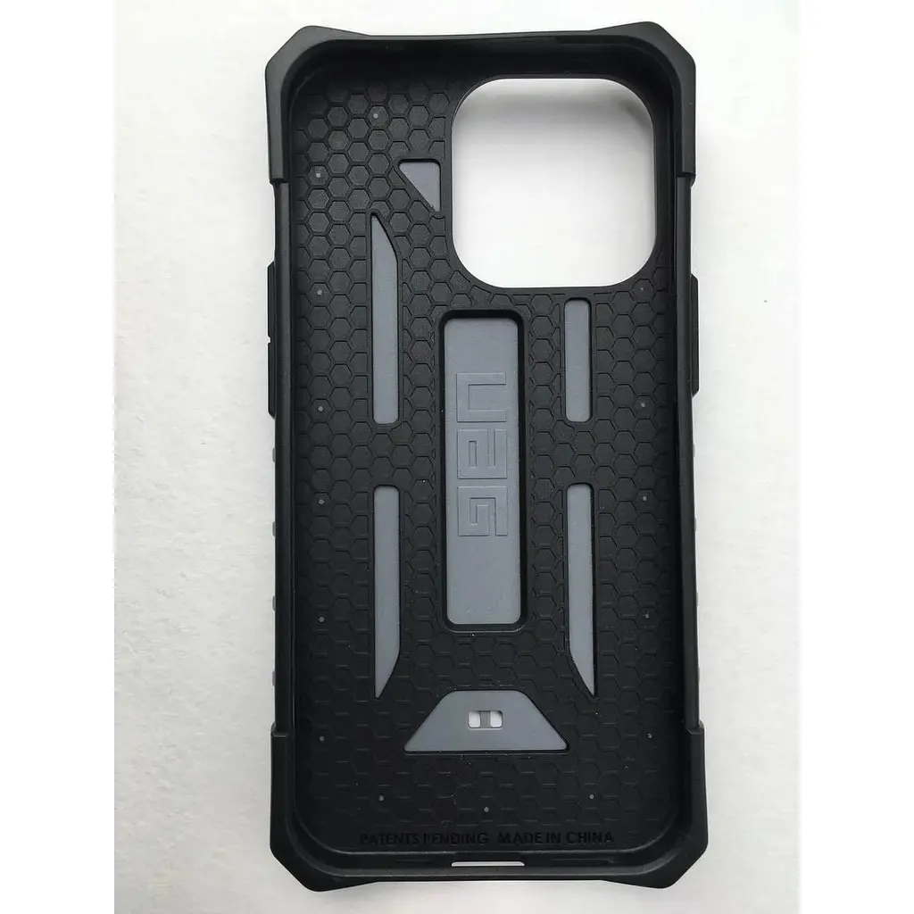 Оригинальный противоударный чехол UAG Pathfinder для iPhone 13 Pro Max (6.7") Silver (113167113333) - фото 6