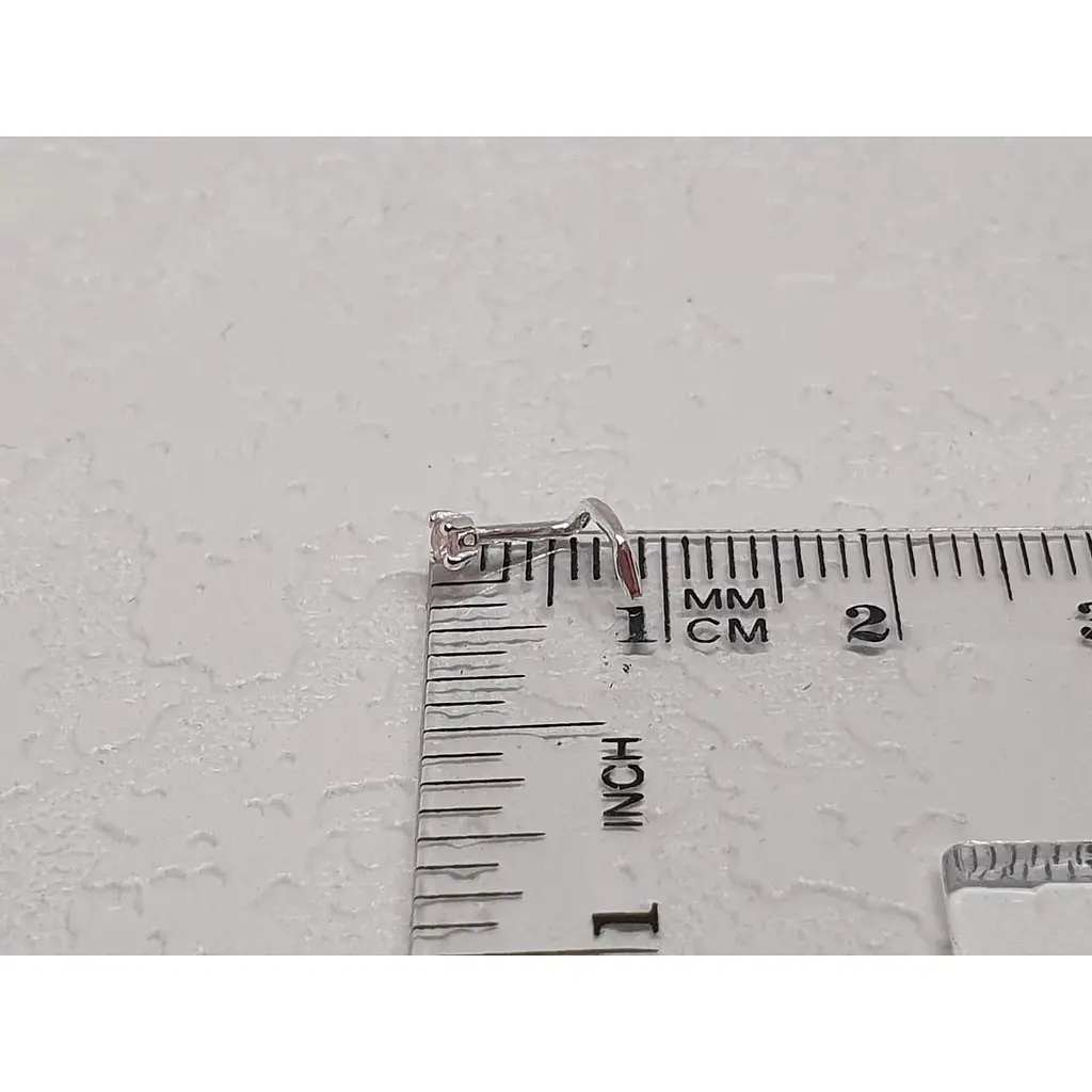 Срібна сережка-пірсинг в ніс Dear. 1018.1С Рожевий (світлий) - фото 3