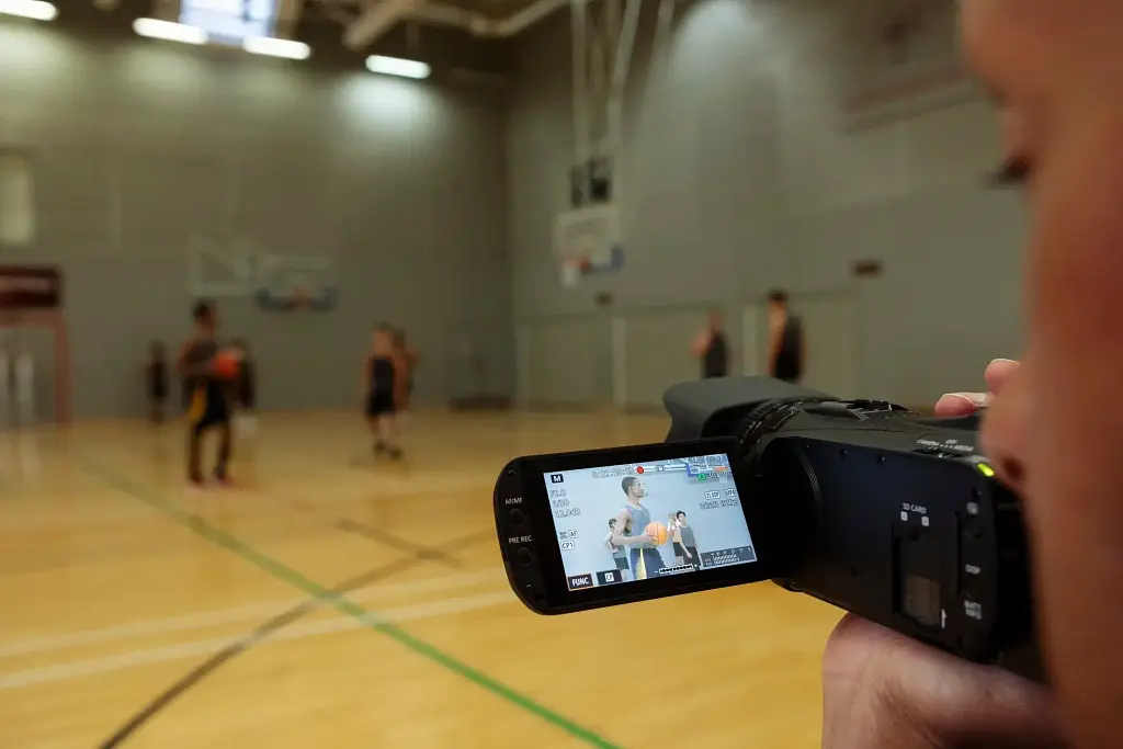 Відеокамера Canon Legria HF G70 ( 5734C006) - фото 9