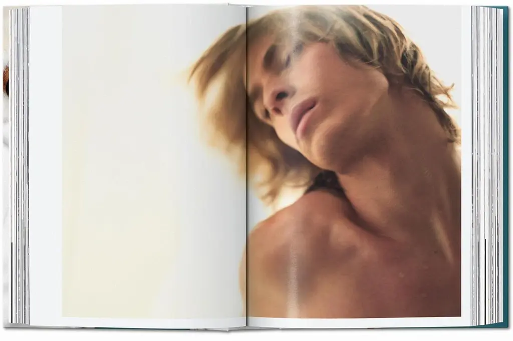 Mario Testino. SIR. 40th Edition - фото 2