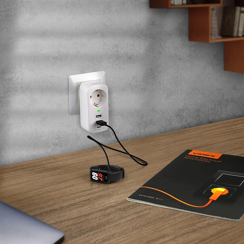 Мережевий адаптер VIDEX ONCORD з/з 1п 2.4A 2USB+USB-C White VIDEX (27697-000) - фото 7