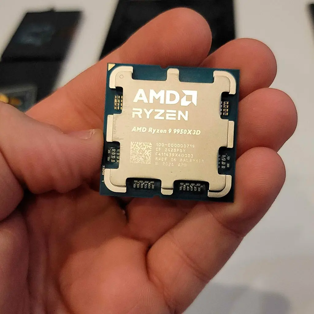 Процесор AMD Ryzen 9 9950X3D Tray (100-000000719) EU [173678] - фото 3