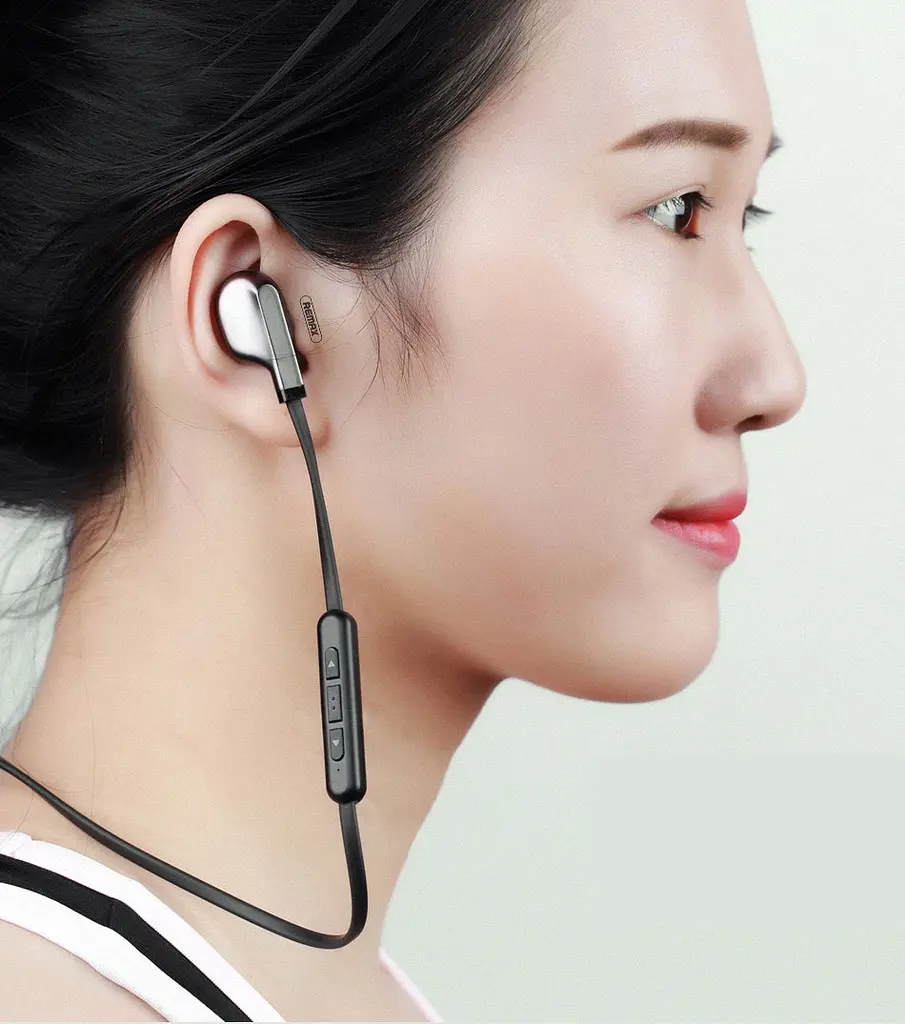Bluetooth stereo гарнитура Remax RB-S18 black - фото 3