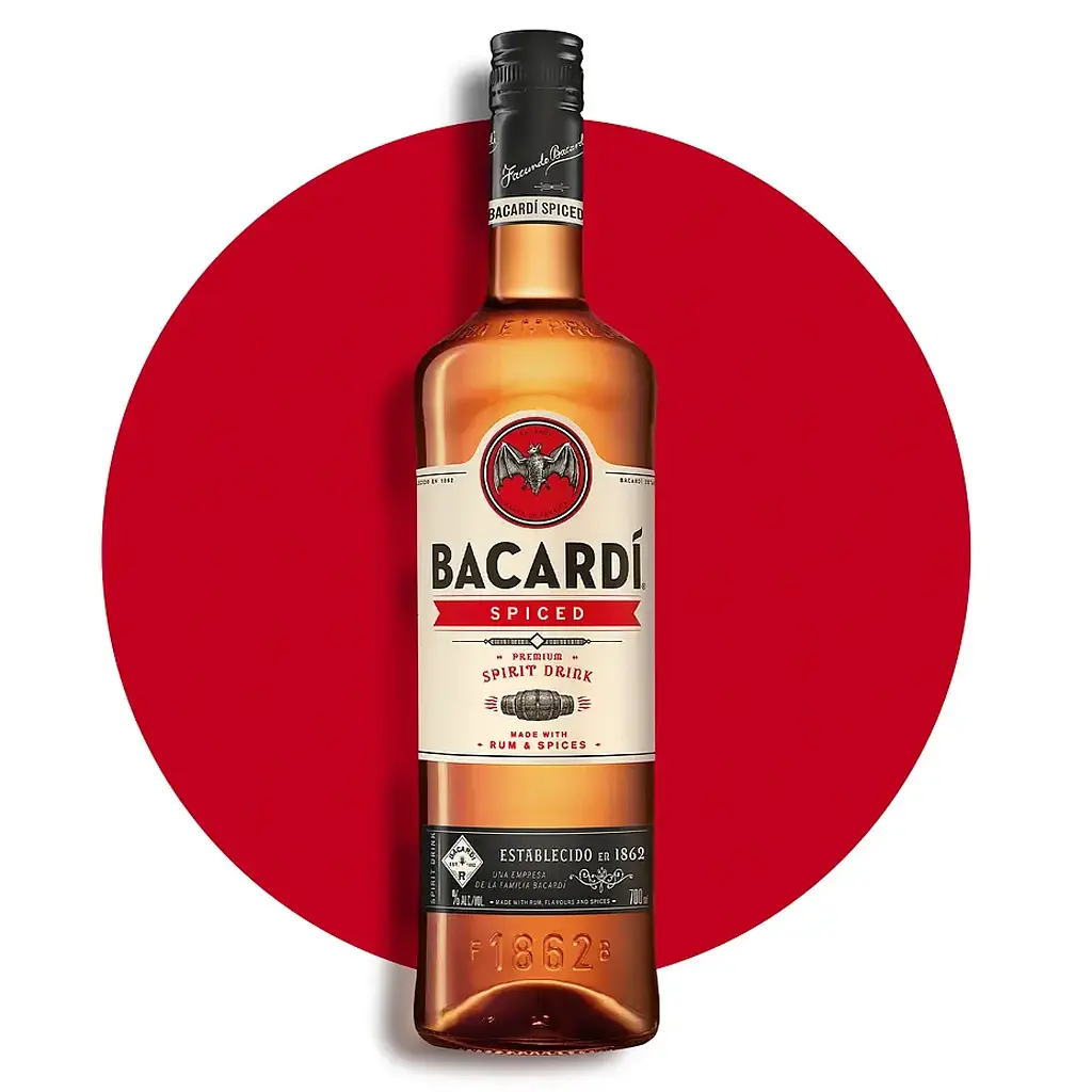 Уцінка. Спиртний напій на основі рому Bacardi Spiced 40% 1 л