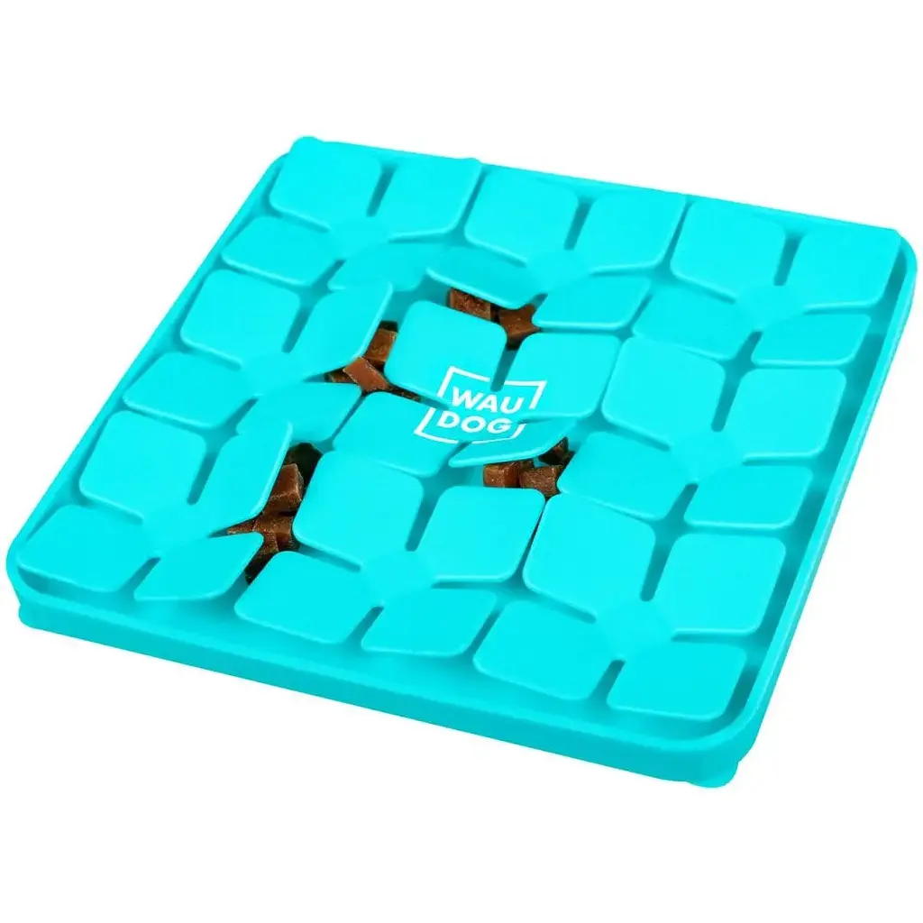 Миска-килимок для собак та котів Waudog Silicone для пошуку корму 205х205х17 мм блакитний - фото 4