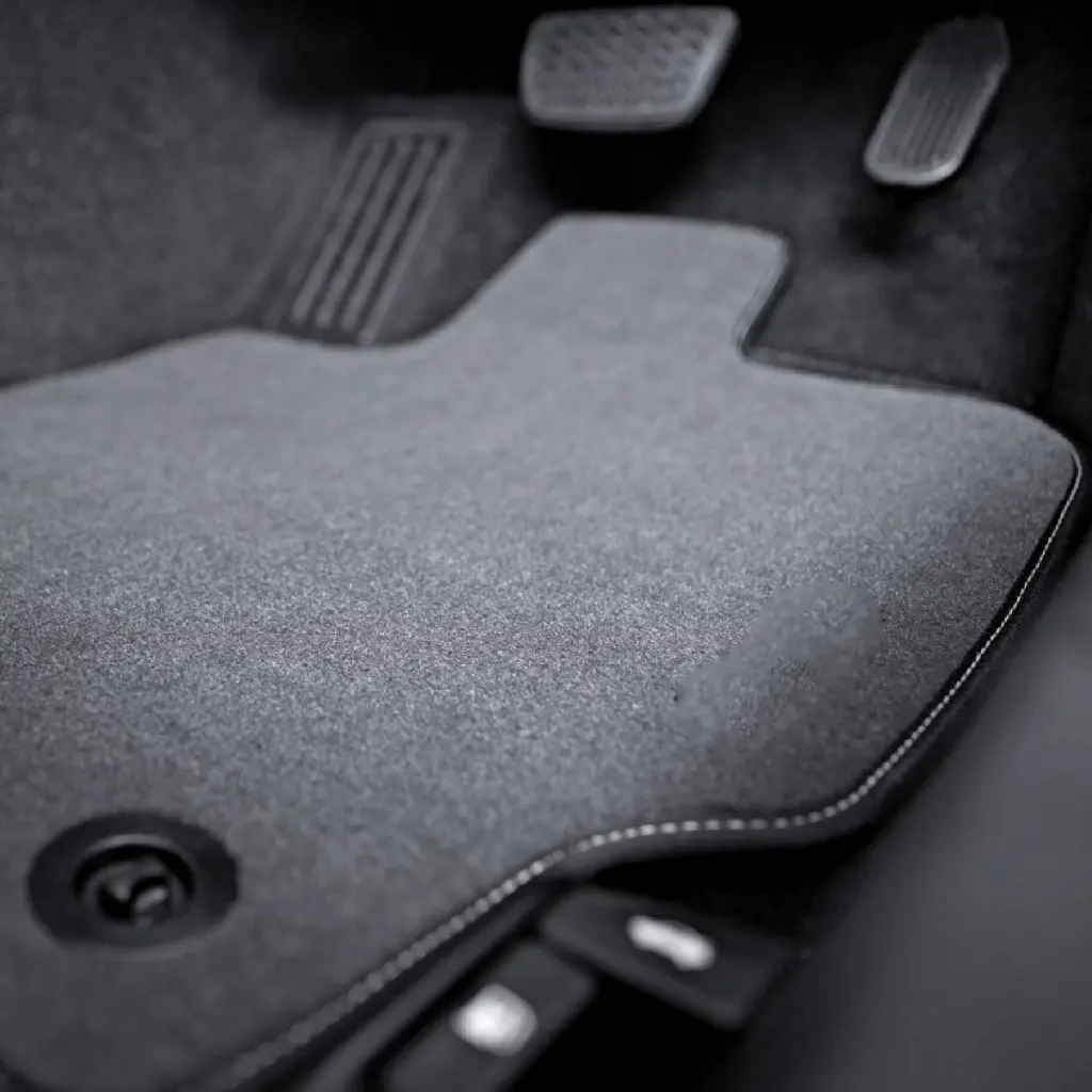 Ворсові килимки для BMW 8-серия (G14 G15) 2018- з підп'ятником 5 шт (Carrera) - фото 5