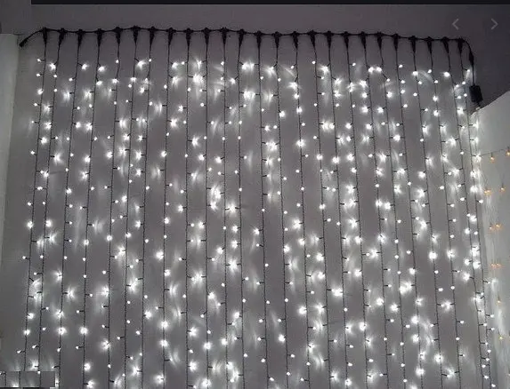 Гірлянда штора Водоспад 3х3 м 320 LED (прозорий шнур з перехідником) Біле світло - фото 3