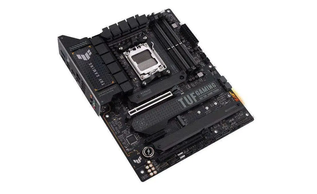 Материнская плата Asus TUF GAMING X670E-PLUS (90MB1BJ0-M0EAY0) - фото 6