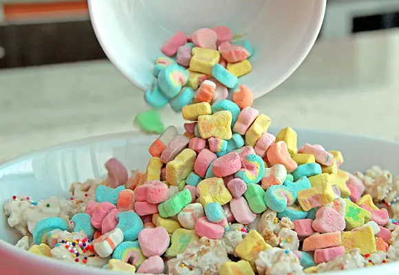 Пластівці Lucky Charms with marshmallows 87g - фото 7