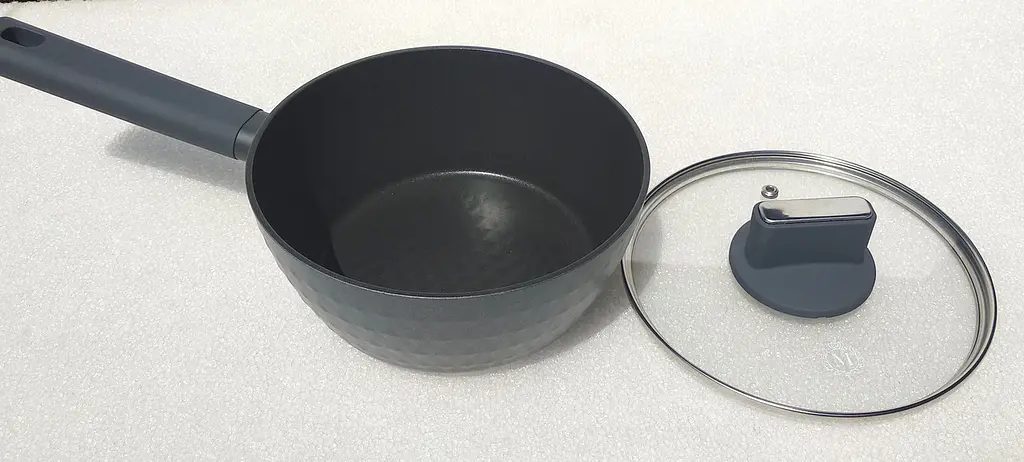 Ковш Meisterklasse MK-1039 grey diamont 18 см 1.5л - фото 4