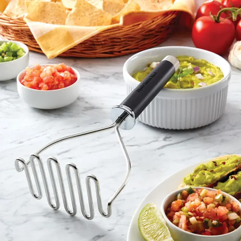 Картоплем'ялка KitchenAid Classic 26 см чорний (KHH008OHOBEG) - фото 3