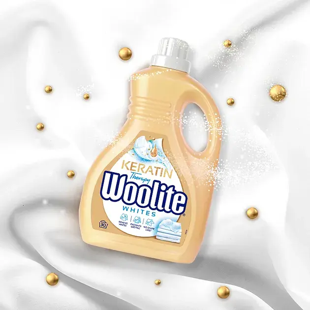 Средство для стирки жидкое Woolite для светлых и белых тканей с Кератином 1.8 л - фото 2