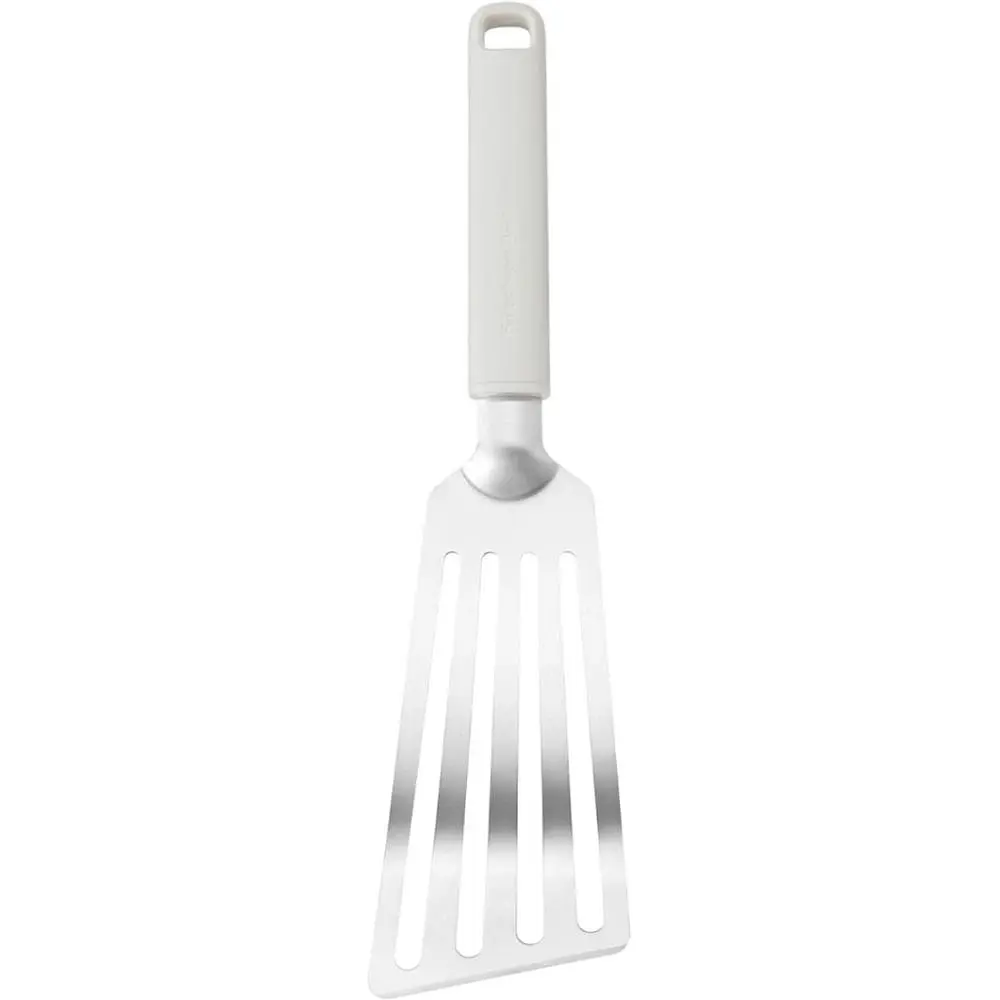 Лопатка з прорізами KitchenAid Classic, 31,5 см, білий (KHA024OHPNG) - фото 2