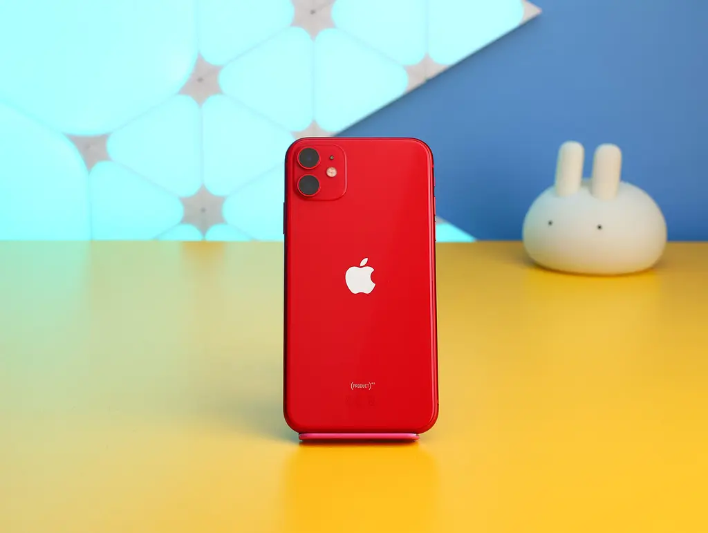 Смартфон Apple iPhone 11 256GB Product Red (MWLN2) Б/В [162061] - фото 6