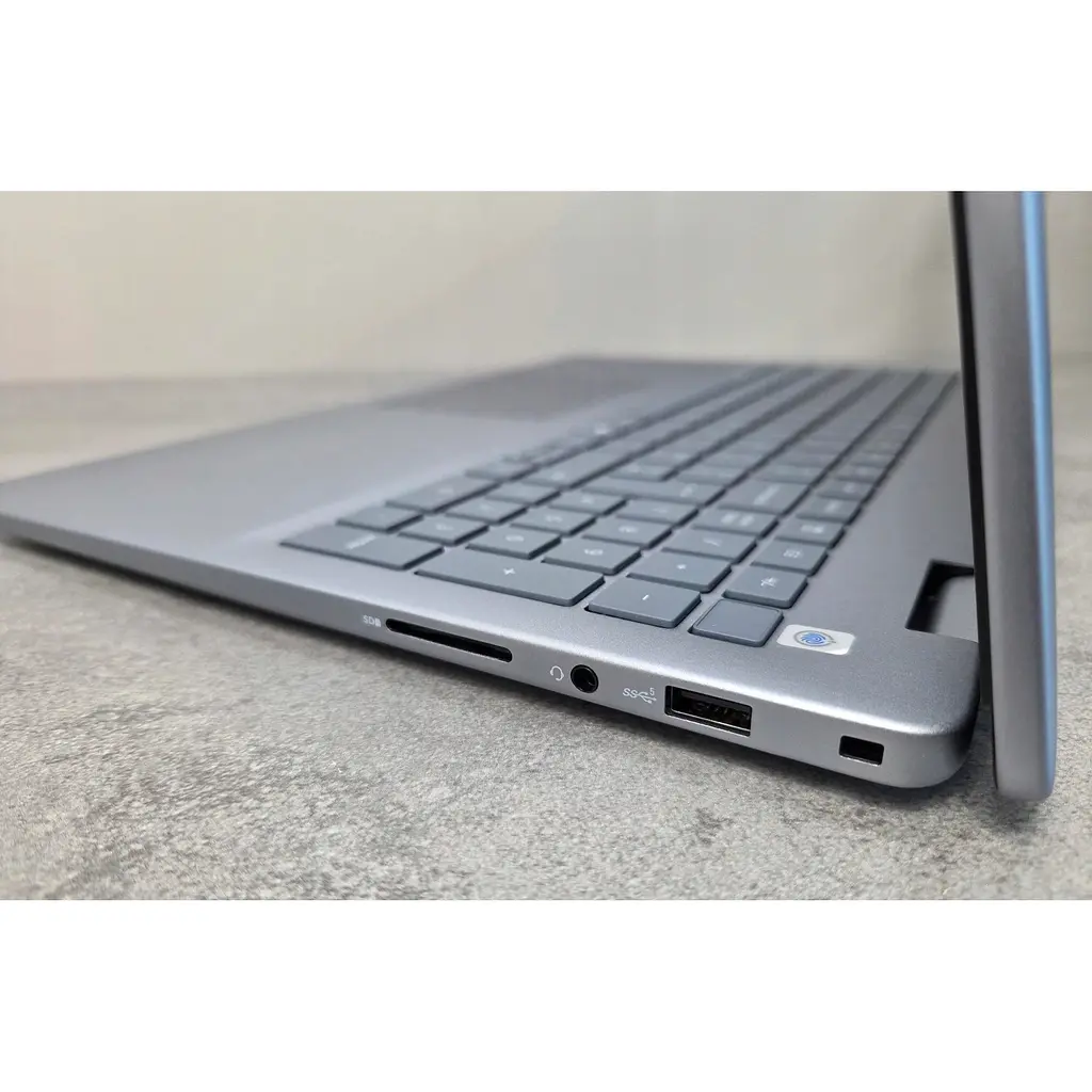 Ноутбук Dell Inspiron 16, processor 7 150U, 32GB, 1TB, 2.5K, dedicata MX570A, Windows 11 Професійна - фото 12