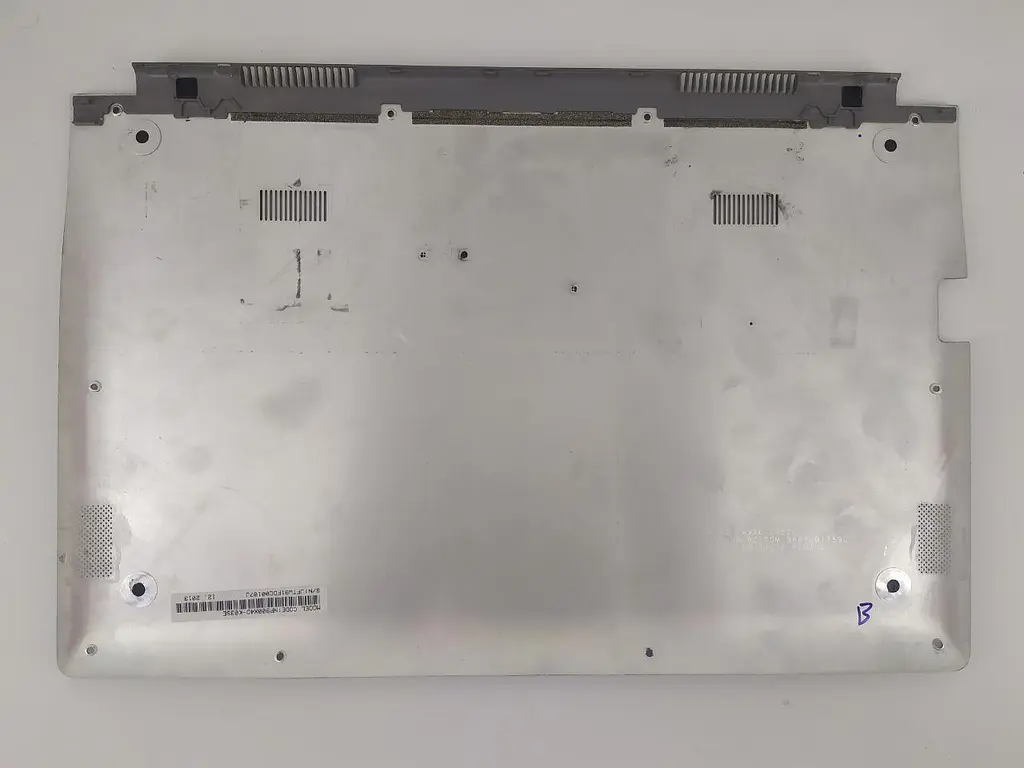 Нижняя крышка для ноутбука Samsung NP 900X4D (BA61-01775B, BA61-01759C) Б/у - фото 2