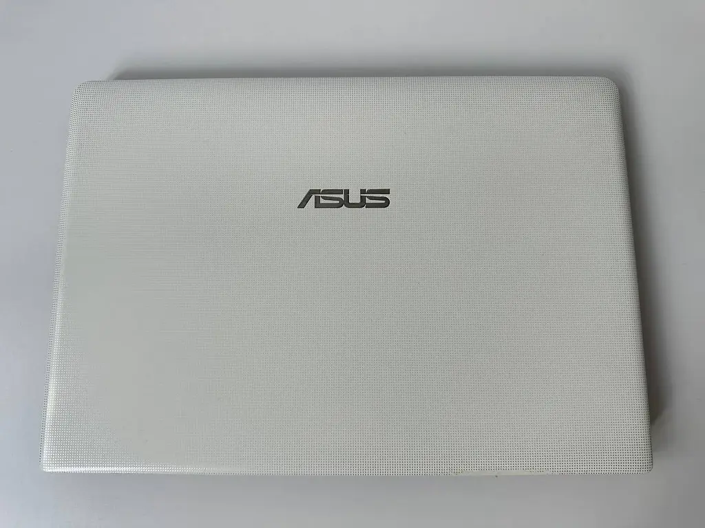 Ноутбук ASUS X401U (AMD C-60 / 2GB / HDD 500GB / Radeon Hd 6290 / 14") б/в - фото 7