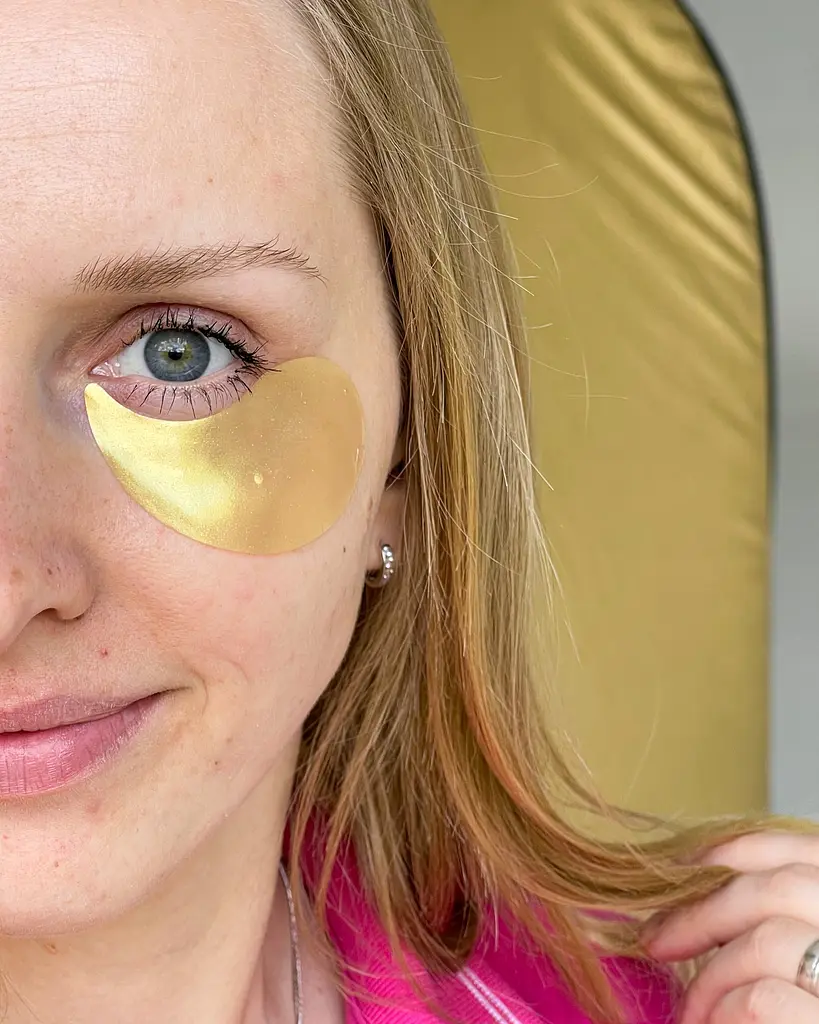 Набор по уходу за лицом и веками с витамином C + Освежающие патчи с витамином C Hillary - фото 4