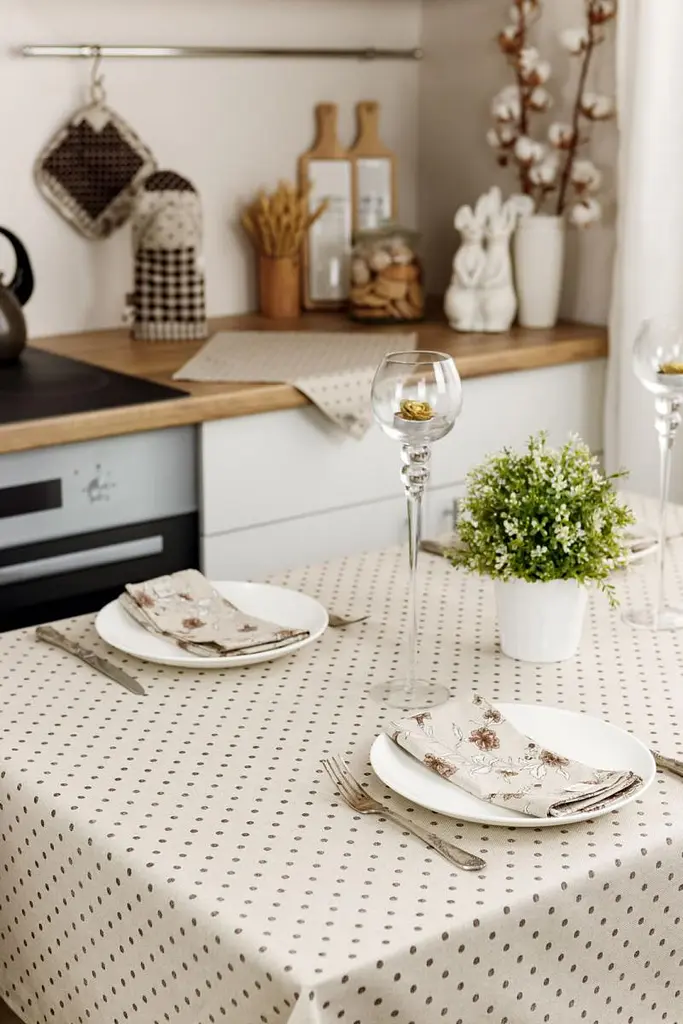 Скатерть Прованс Хозяйка Горох 136х120 см коричневая (31560) - фото 4