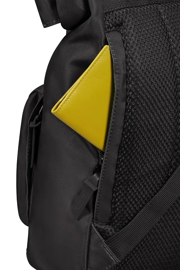 Рюкзак American Tourister URBAN GROOVE BLACK 36x25x20 24G*09048 - фото 3