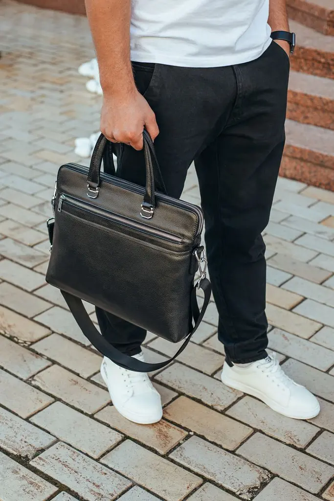 Шкіряна чоловіча ділова сумка-портфель чорна Tiding Bag 30987 38 см - фото 9