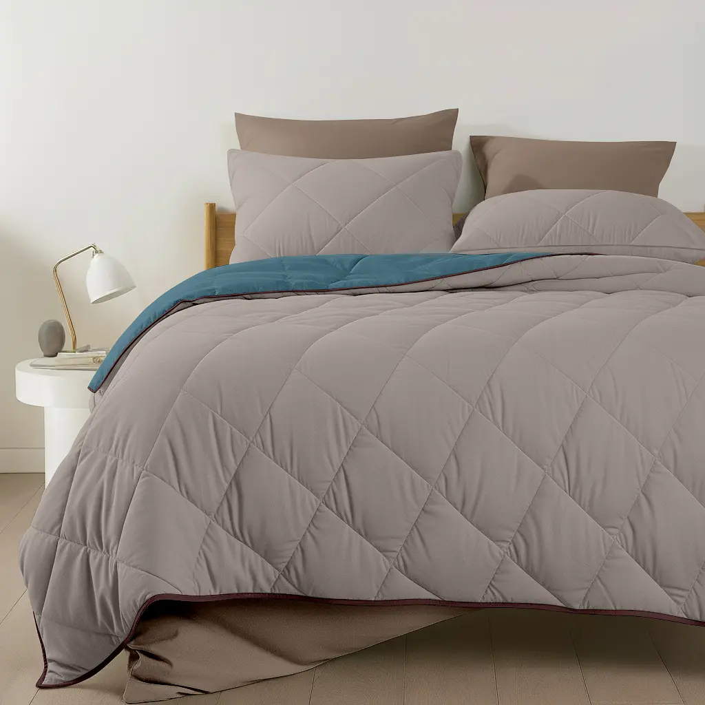 Покривало Cosas TAUPE STONE CS6 200х220 см стьобане двостороннє на ліжко та диван (Blanket_84Quartz_68Sky_kt_100Chocolate_200x220) - фото 4