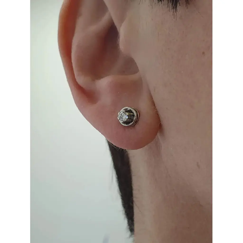 Золотые серьги-пуссеты Гаразд с бриллиантами. Артикул 3032433Б - фото 2